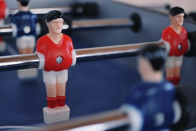 5分钟闪击马赛，圣吉罗斯收获建队128年首个欧冠主场进球