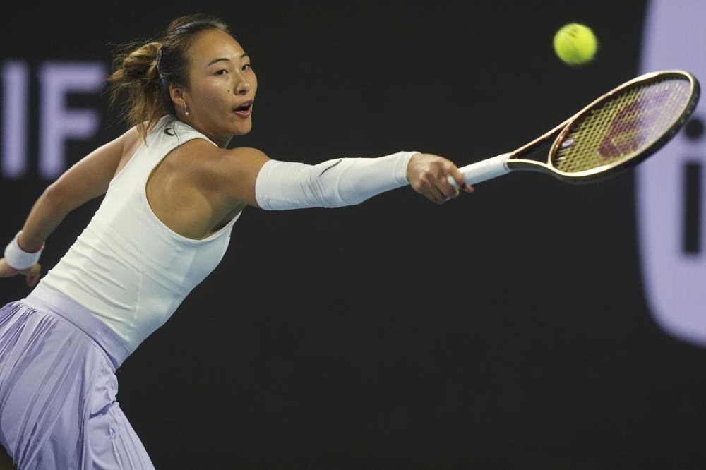 足球国足后防稳固，连续三场零封对手