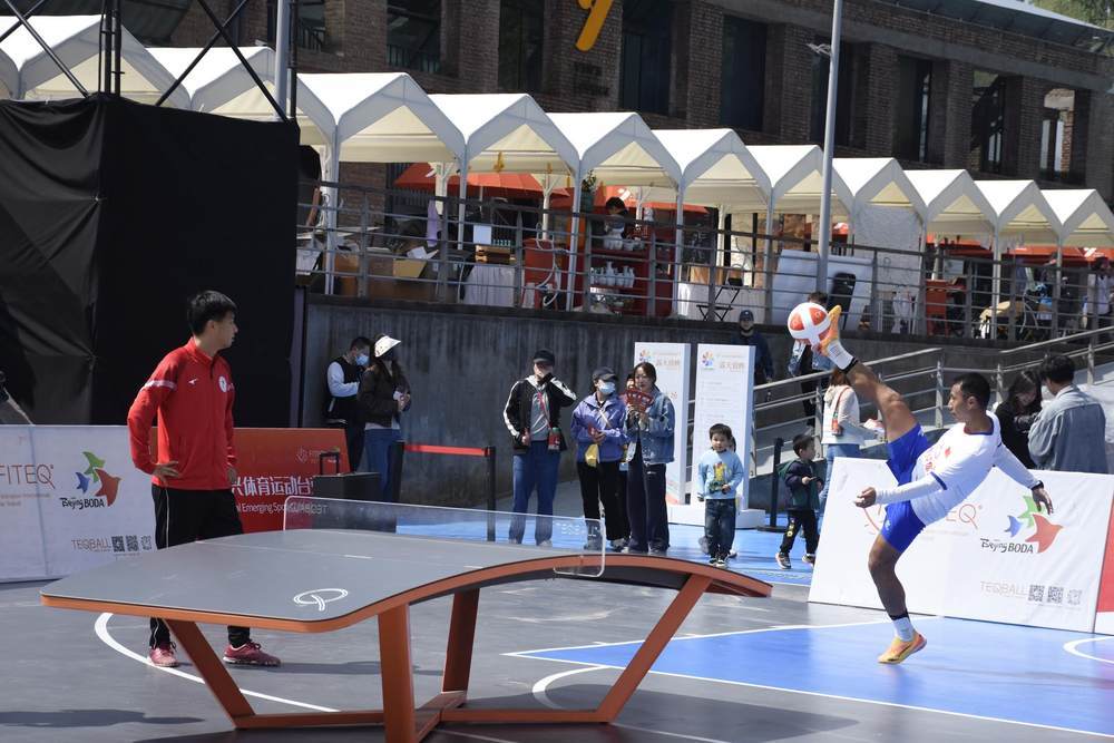 远藤航：世界杯的目标当然是夺冠；我很珍视与孩子相处的时光