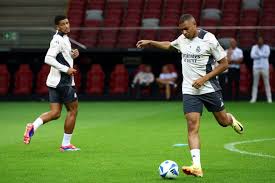 刘越：青训最大特点是示范；退役球员短板是不会经营市场