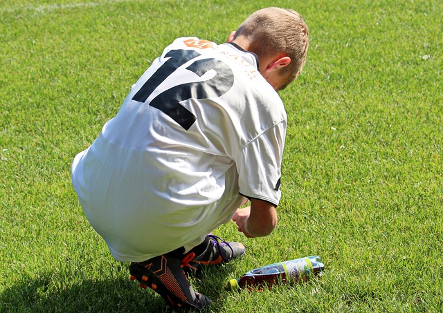 帕福斯1-0黄潜斩获队史欧冠首胜，卢卡森制胜，盖伊失单刀