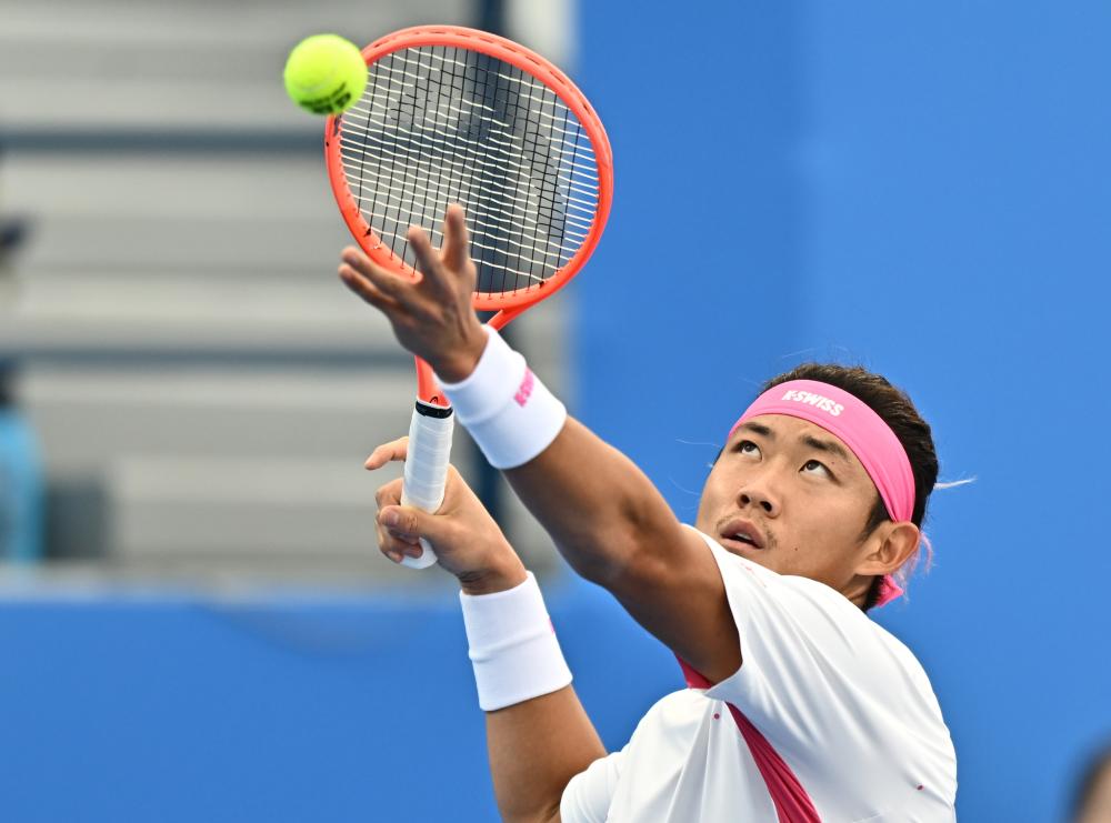 王洪亮：美国巴西身体强太多；若早跟她们踢热身赛或许会好些