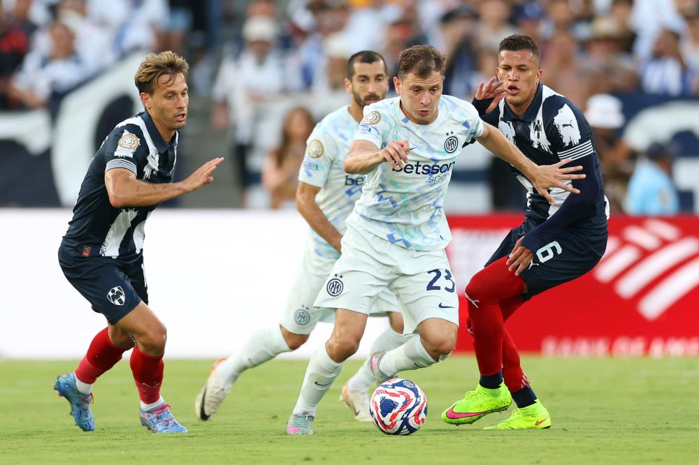 斯普利特：我们正在练习不同的防守策略，大家精神状态都很好