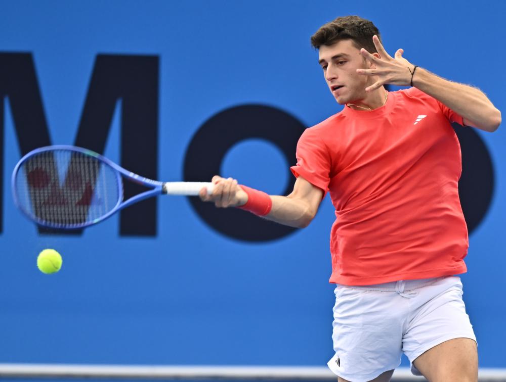 知名装备网站：阿迪达斯将于11月6日发售世界杯球衣，23队谍照泄露